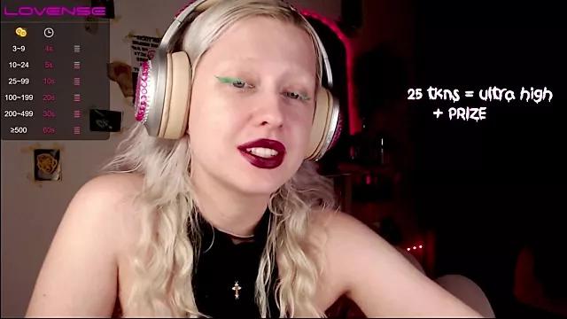 Kooky beauty: discover our turned on strippers as they undress to their adored melodies and slowly orgasm for pleasure to appease your kookiest wishes.