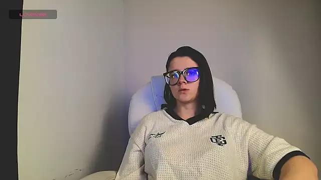 Hannah______ from StripChat is Freechat