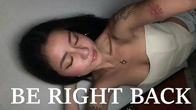 Hannah_Barker from StripChat