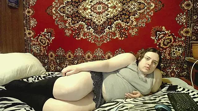 HelenMiller from StripChat