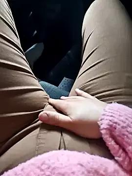 Photos of Horny_mummy from StripChat is Freechat