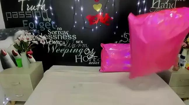 Kooky beauty: discover our turned on strippers as they undress to their adored melodies and slowly orgasm for pleasure to appease your kookiest wishes.