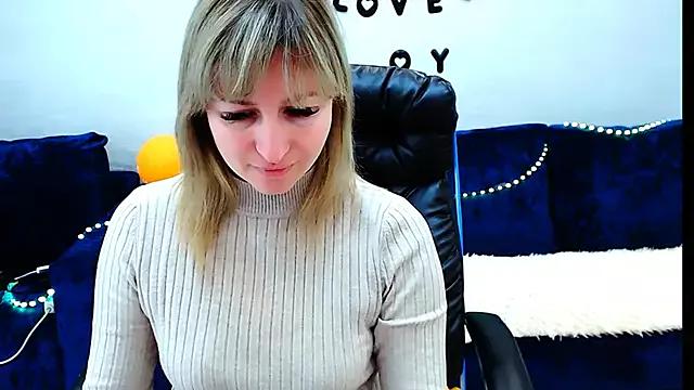 Incredible_Ariela from StripChat is Freechat
