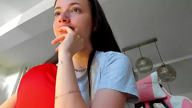 IreneVON webcams show profile image 