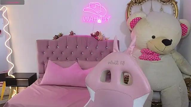 Kooky beauty: discover our turned on strippers as they undress to their adored melodies and slowly orgasm for pleasure to appease your kookiest wishes.
