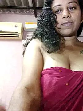 Photos of JENNIFERtamil from StripChat is Freechat