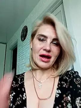 Photos of JennyOMay from StripChat is Freechat