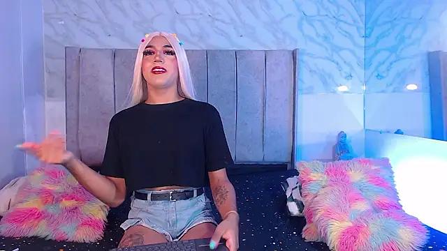 jessika_rabbits_ from StripChat
