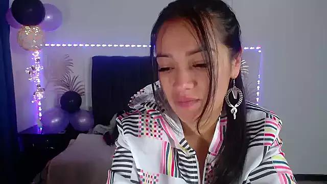 Julietacollins06 from StripChat is Freechat