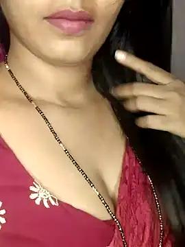 Kannadasundri143 from StripChat