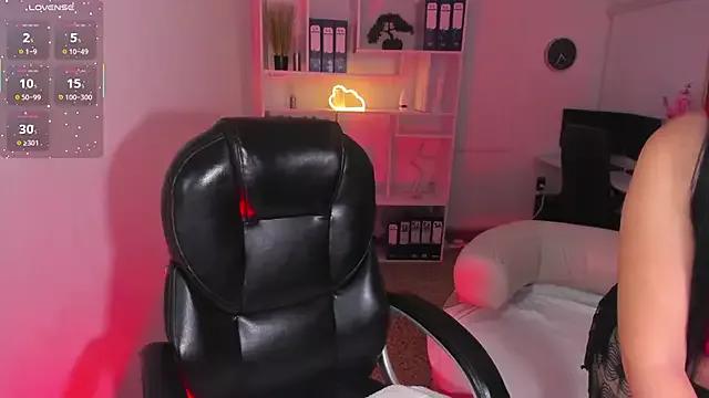 Kooky beauty: discover our turned on strippers as they undress to their adored melodies and slowly orgasm for pleasure to appease your kookiest wishes.