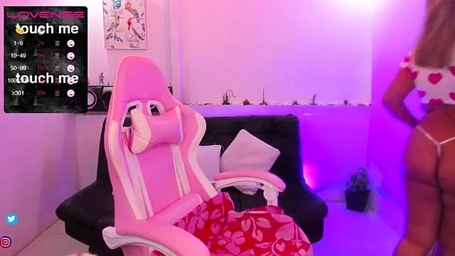 Kooky beauty: discover our turned on strippers as they undress to their adored melodies and slowly orgasm for pleasure to appease your kookiest wishes.