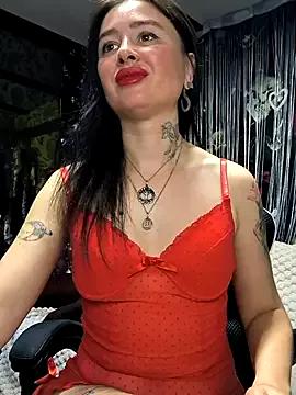 KikiXRed from StripChat