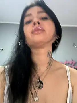 KikiXRed from StripChat