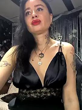 KikiXRed from StripChat