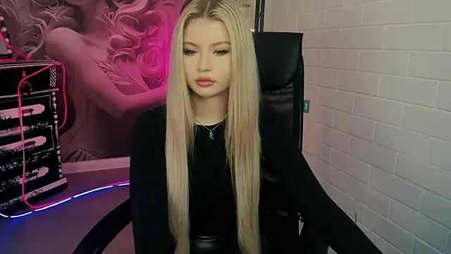 Kooky beauty: discover our turned on strippers as they undress to their adored melodies and slowly orgasm for pleasure to appease your kookiest wishes.