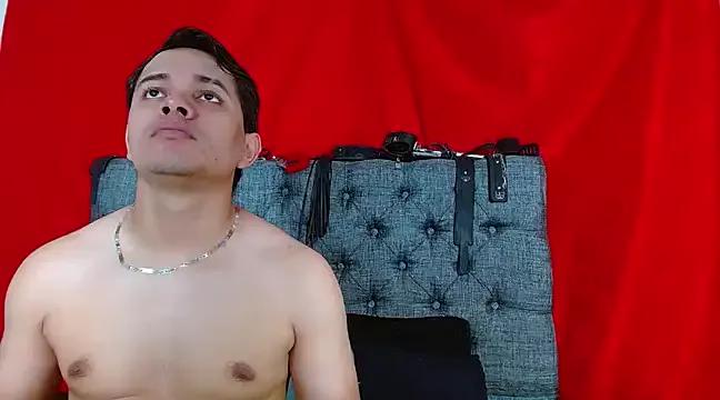KrystalandCristi from StripChat is Freechat