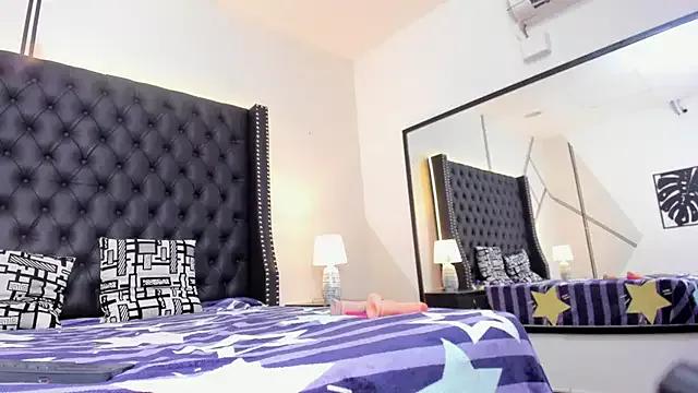 Kylie_Rousses_ from StripChat is Freechat