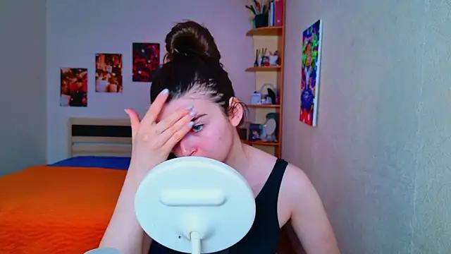LanaGI from StripChat