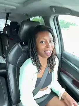 LeyaHoneybuns webcams show profile image 