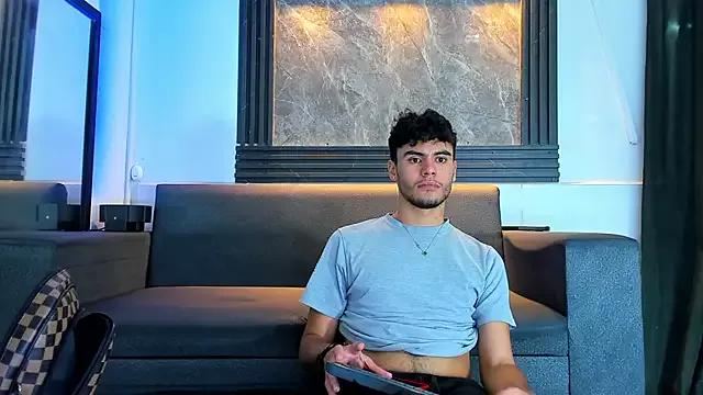 liam_genner_ from StripChat is Freechat