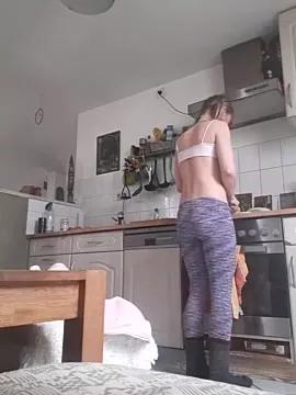 little_miss_87 on StripChat 