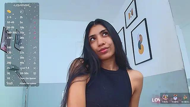 littlee_emilyy_ from StripChat