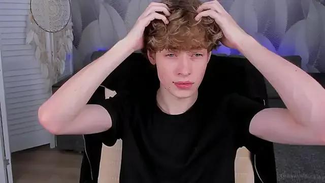 Lovely_Kevin_ from StripChat is Freechat