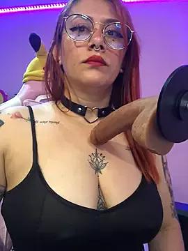 Luna_Paris_ from StripChat is Freechat