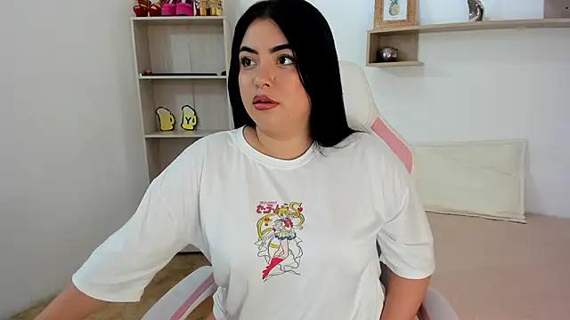 Lyaah from StripChat