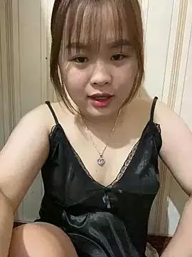 Lyly8802 from StripChat