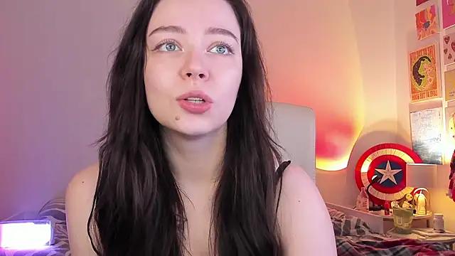 MaddieSinss from StripChat