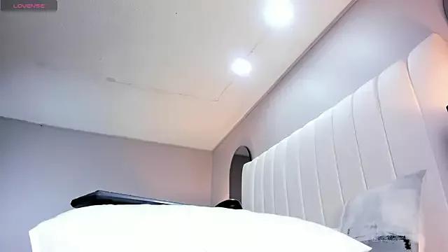 Kooky beauty: discover our turned on strippers as they undress to their adored melodies and slowly orgasm for pleasure to appease your kookiest wishes.