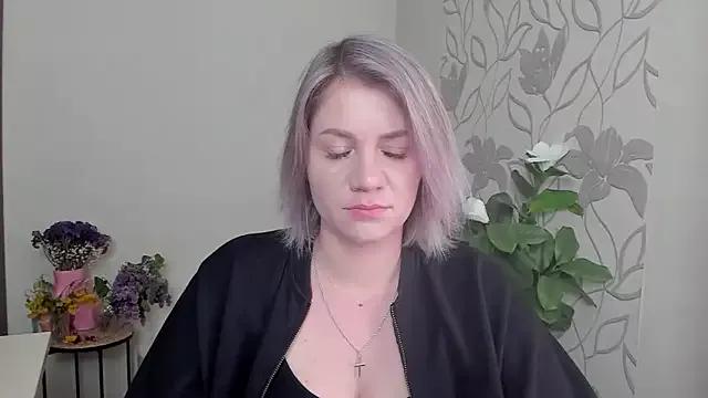MariaSttone from StripChat is Freechat