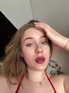 Photos of MaribelRiver from StripChat is Freechat
