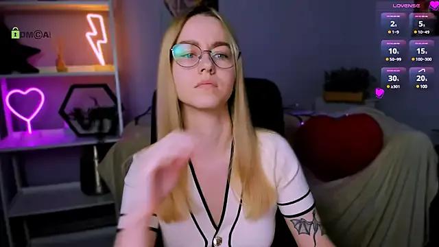 Kooky beauty: discover our turned on strippers as they undress to their adored melodies and slowly orgasm for pleasure to appease your kookiest wishes.