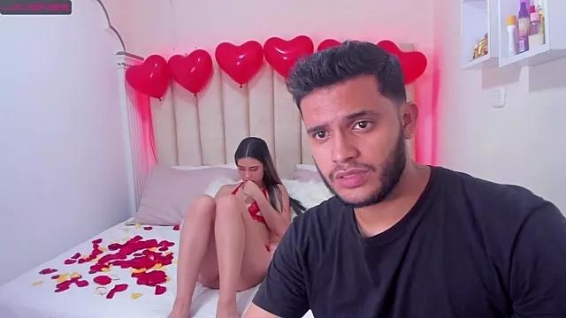 maxximo_and_julieta on StripChat 