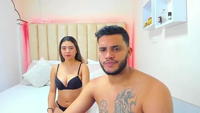maxximo_and_julieta on StripChat 