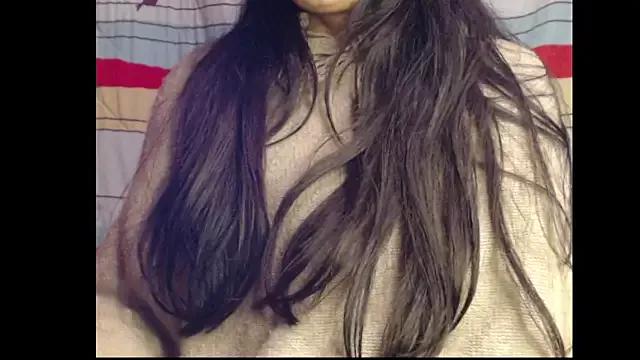meganmiauu from StripChat is Freechat