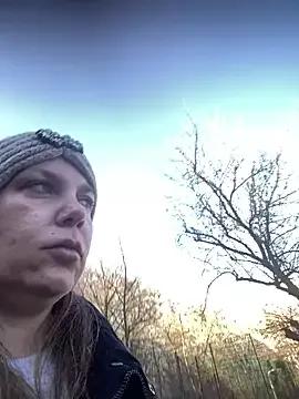 melli23- from StripChat