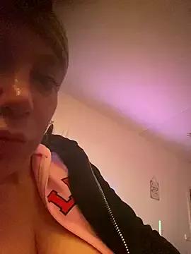 melli23- from StripChat