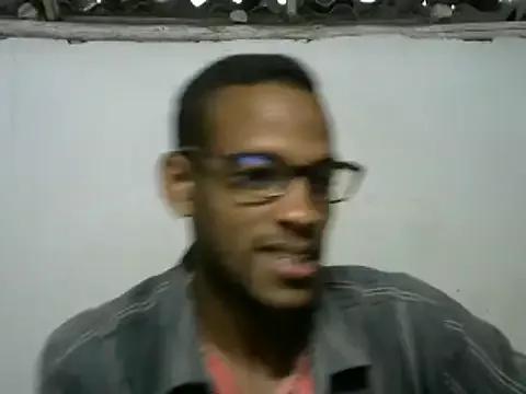 michel_sc from StripChat is Freechat