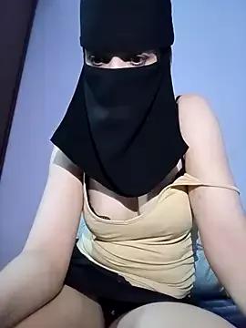 Milan-88 from StripChat is Freechat