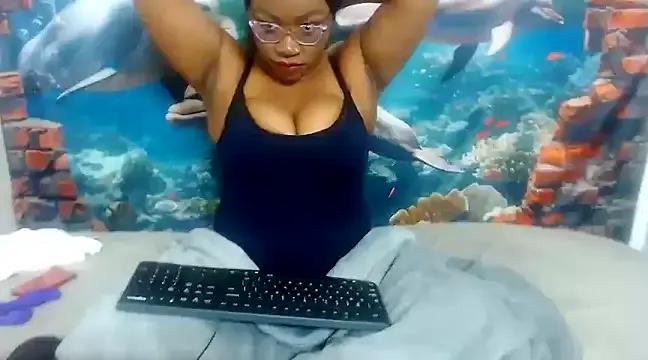Mistyyqueen88 from StripChat is Freechat