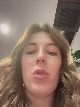 MommmyYummy from StripChat