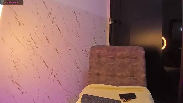 Kooky beauty: discover our turned on strippers as they undress to their adored melodies and slowly orgasm for pleasure to appease your kookiest wishes.