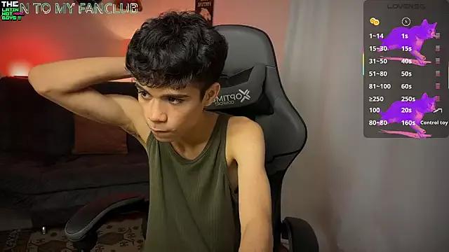 MyLatinHotBoys from StripChat is Freechat