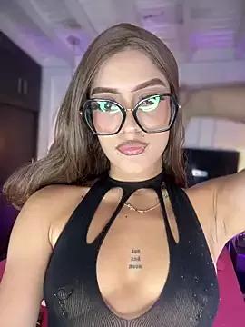 Photos of MystiqueXXX from StripChat is Freechat