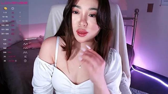 NaliMooni webcams show profile image 
