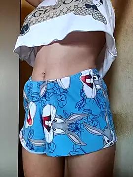 Nandasant09 from StripChat